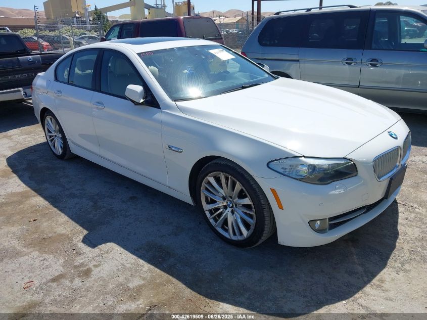 BMW 550I 2011 WBAFR9C59BC617438