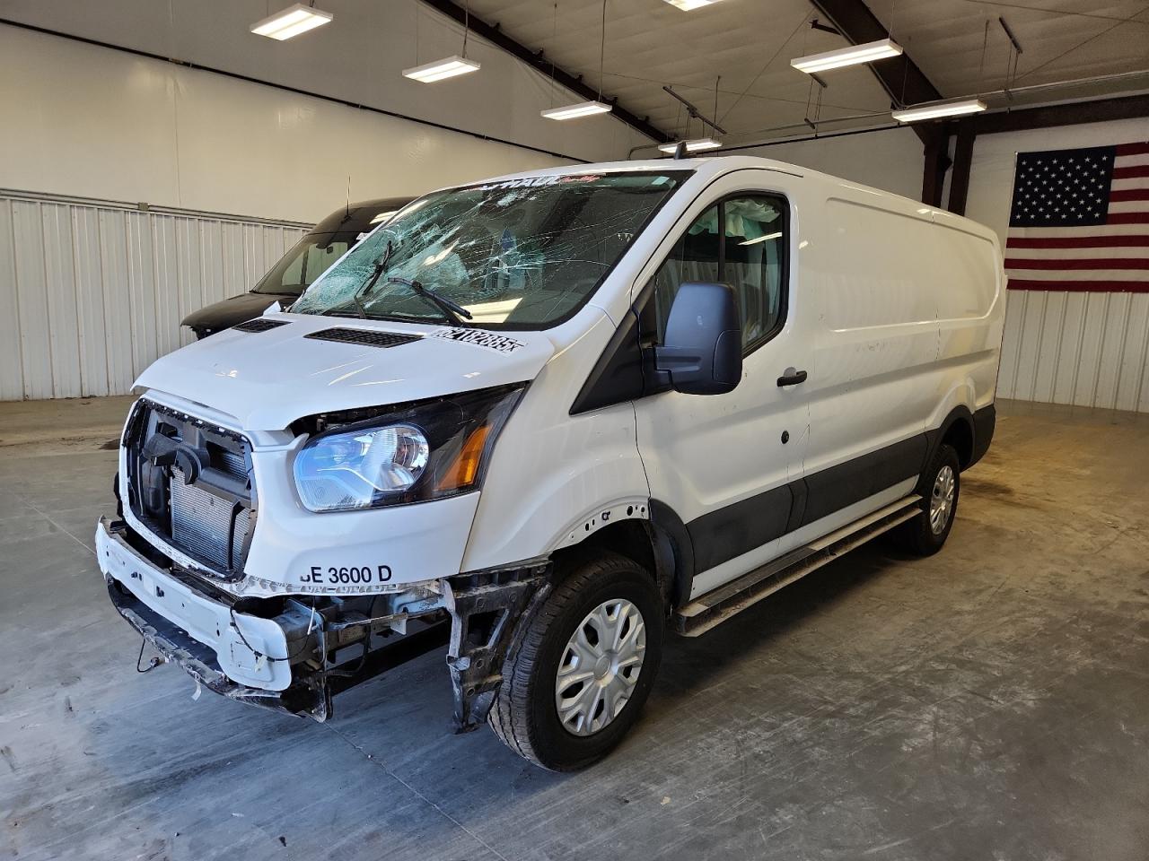 FORD TRANSIT 2023 1FTBR1Y83PKB40542