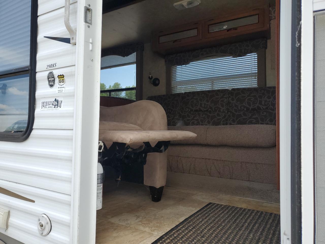 COACH ALL MODELS 2010 VIN 5ZT2CAUB2AT00582 zdjęcie 8