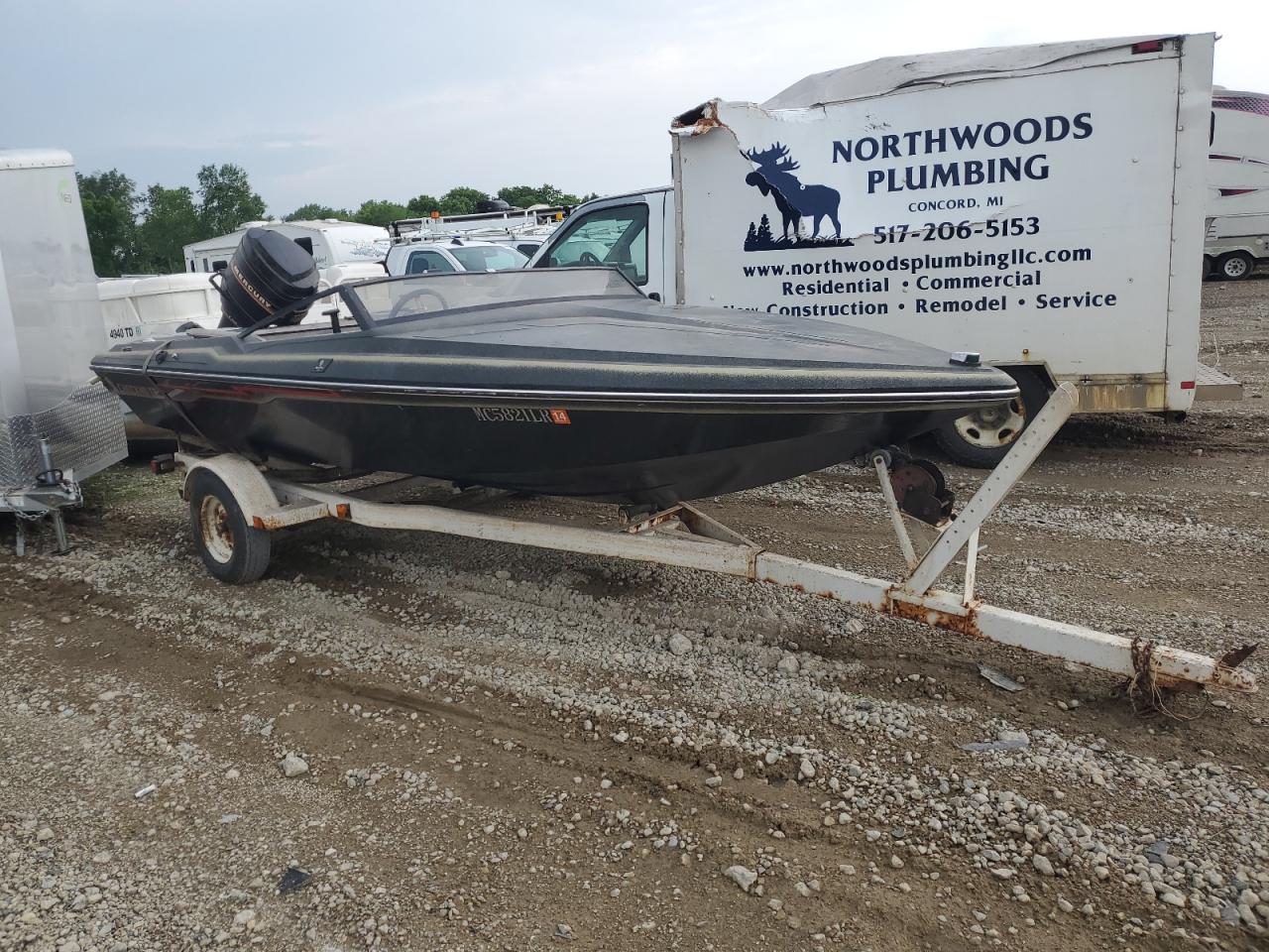 CHECKMATE BOATS INC CHK71135M8 1984 CHK71135M84B