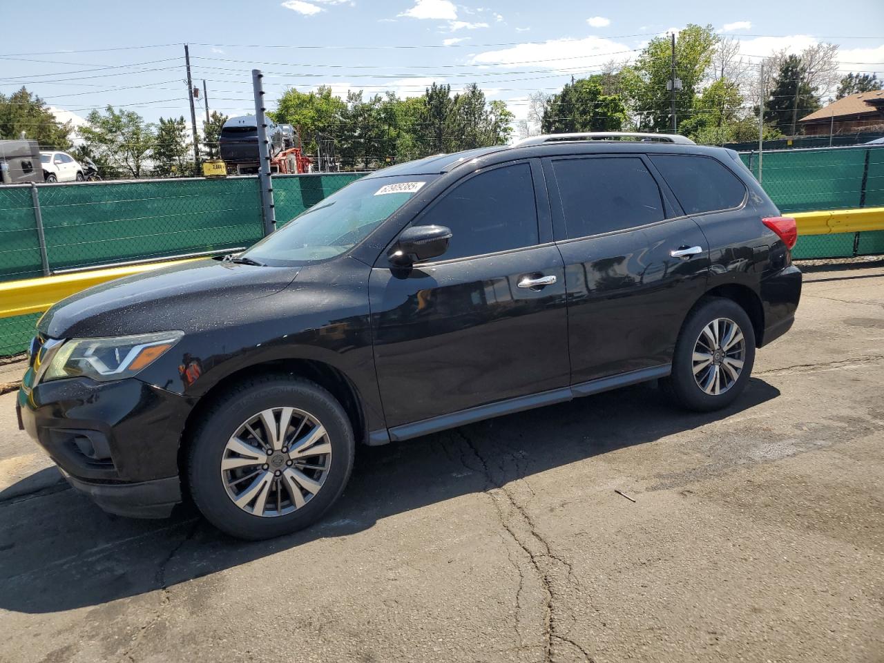 NISSAN PATHFINDER 2019 5N1DR2MM1KC576581