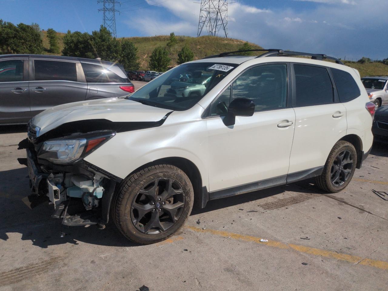 SUBARU FORESTER 2018 JF2SJAGC6JH567054
