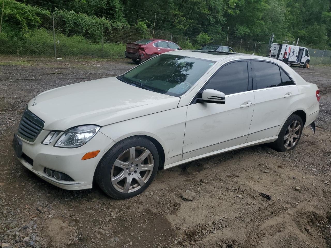 MERCEDES-BENZ E-CLASS 2010 WDDHF8HBXAA118080