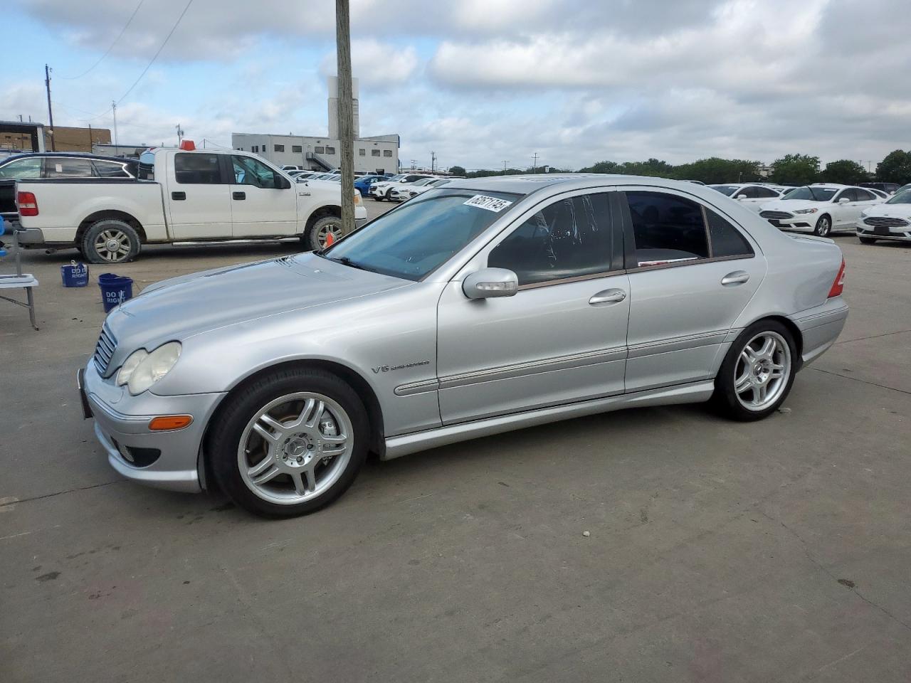 MERCEDES-BENZ C-CLASS 2003 WDBRF65J83F367691