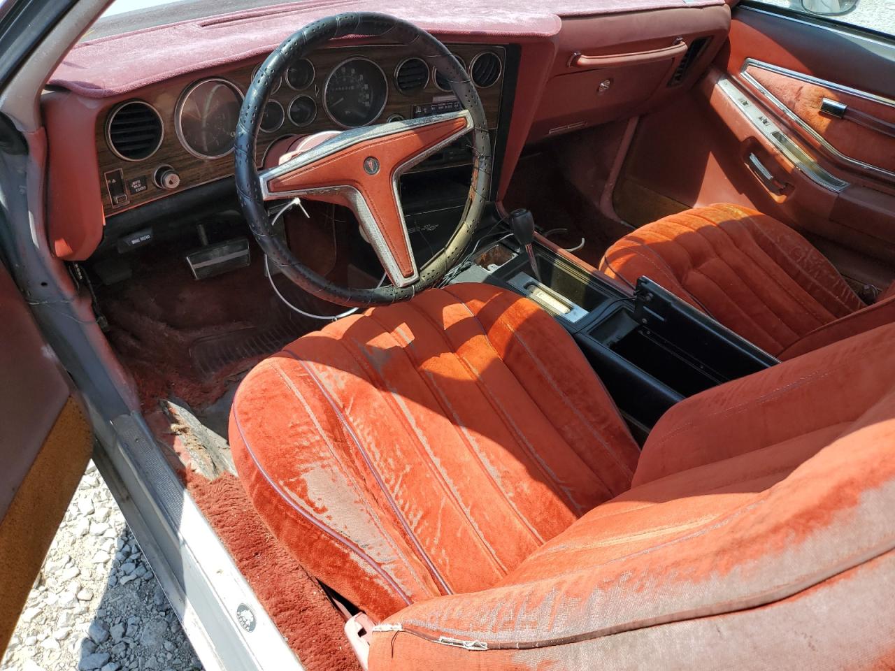 PONTIAC GRANDPRIX 1977 VIN 2K57Y7A229097 zdjęcie 8