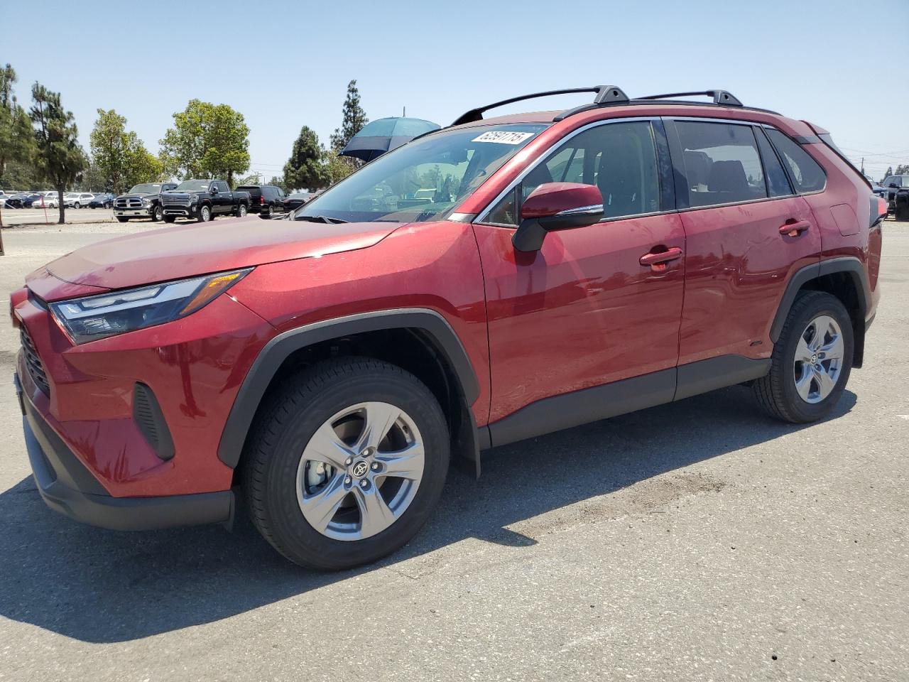 TOYOTA RAV4 2018 JTMRWRFV6SD299082