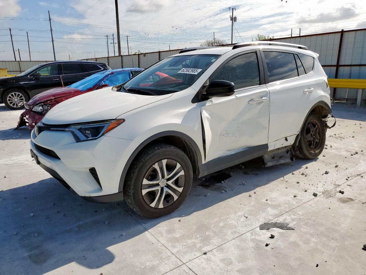 TOYOTA RAV4 2018 JTMZFREV0JJ182082