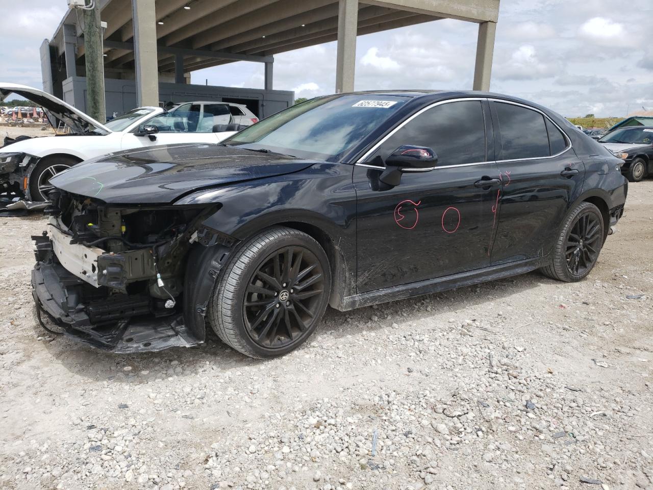 TOYOTA CAMRY 2021 4T1K61BK0MU042979