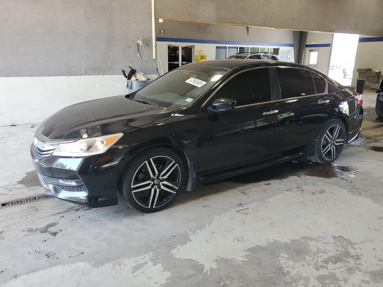 HONDA ACCORD 2017 1HGCR2F16HA048401