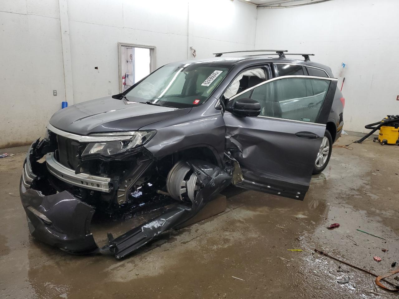 HONDA PILOT 2018 5FNYF5H13JB029491