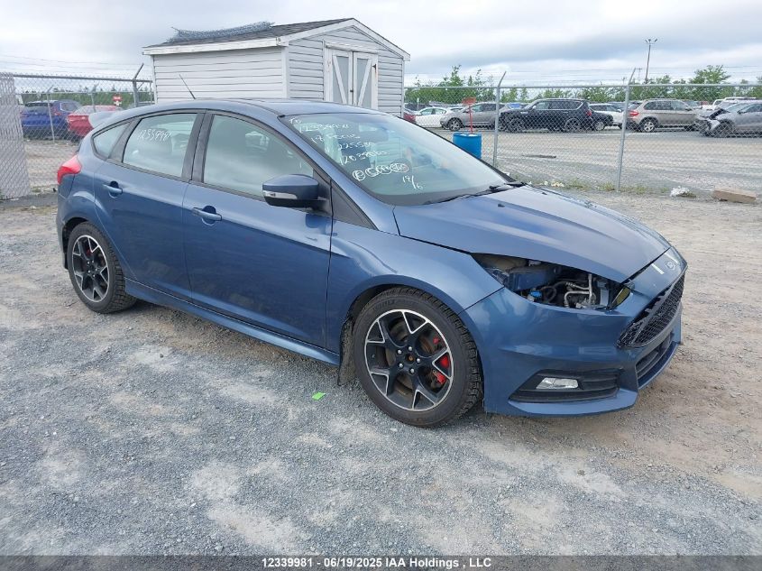 FORD FOCUS ST 2018 1FADP3L93JL225530