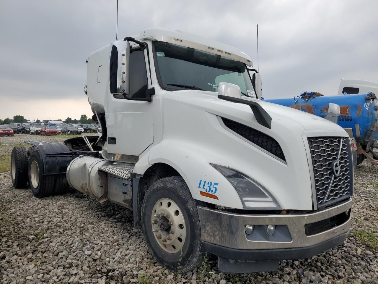 VOLVO VN 2019 4V4NC9EJ8KN900755