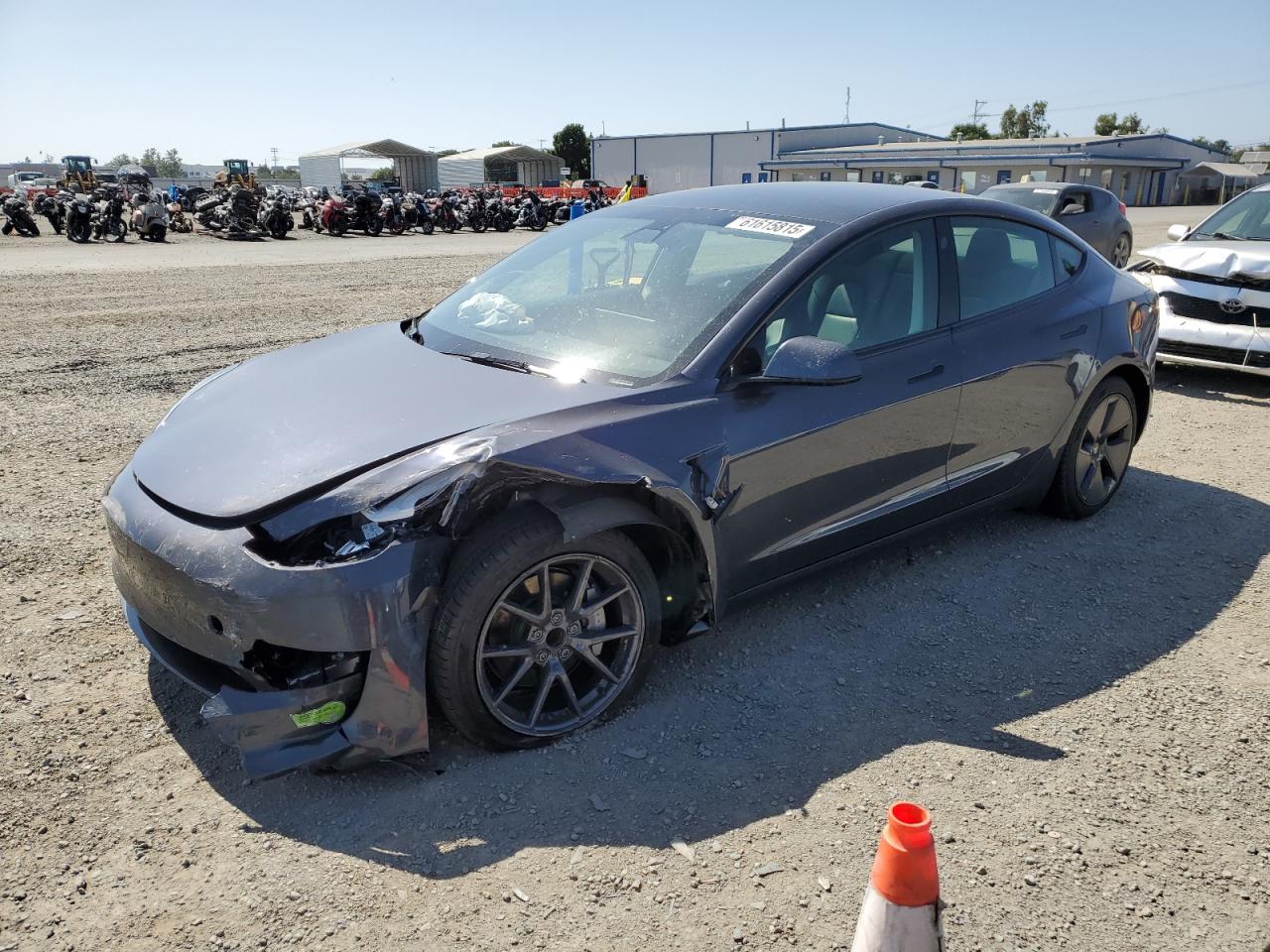 TESLA MODEL 3 2023 5YJ3E1EA8PF615722