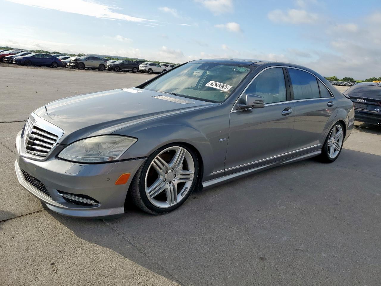 MERCEDES-BENZ S-CLASS 2012 WDDNG7DB7CA420509