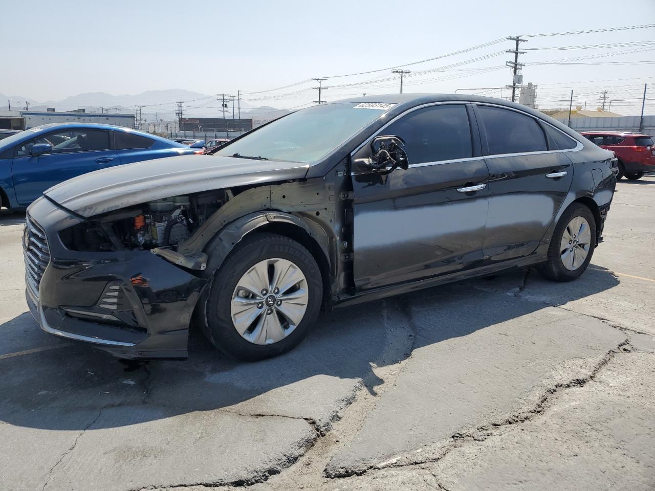 HYUNDAI SONATA 2019 KMHE24L37KA090494