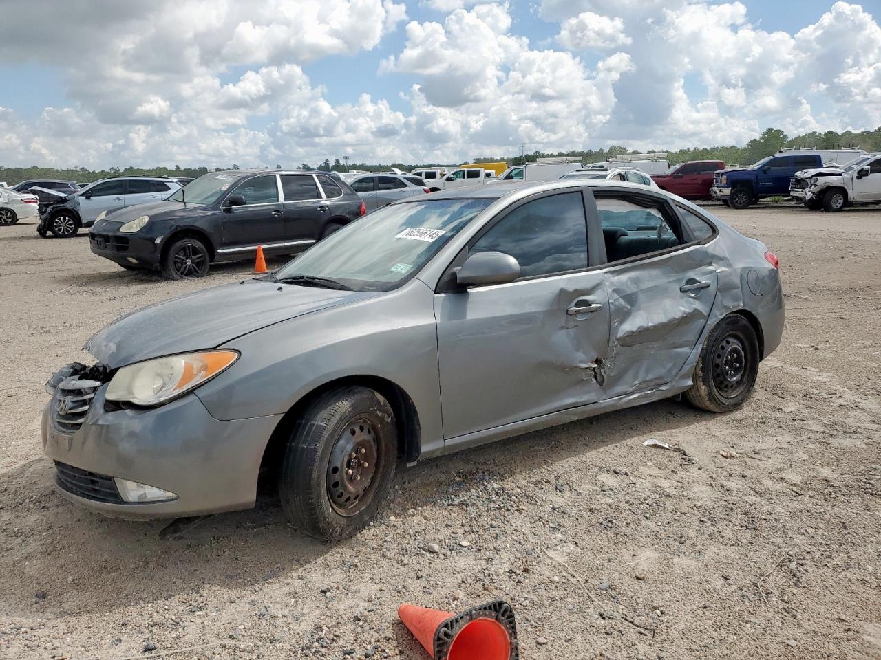 HYUNDAI ELANTRA 2010 KMHDU4AD7AU192683