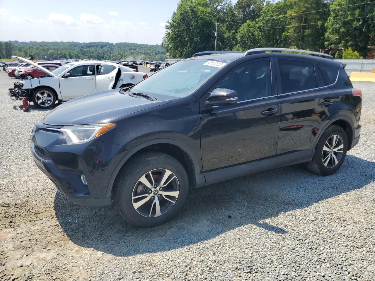 TOYOTA RAV4 2018 2T3WFREV6JW495822