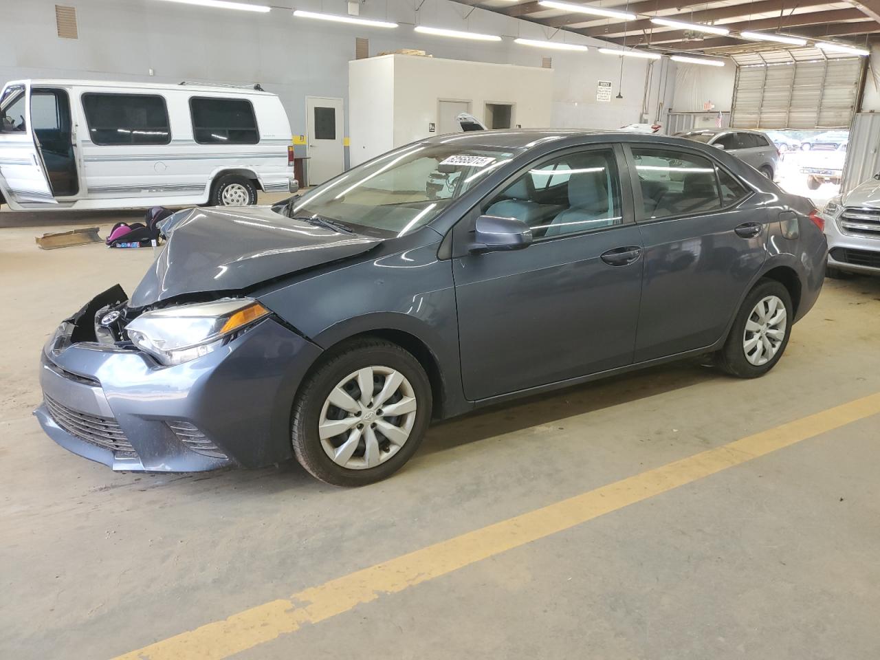 TOYOTA COROLLA 2016 5YFBURHE9GP533255