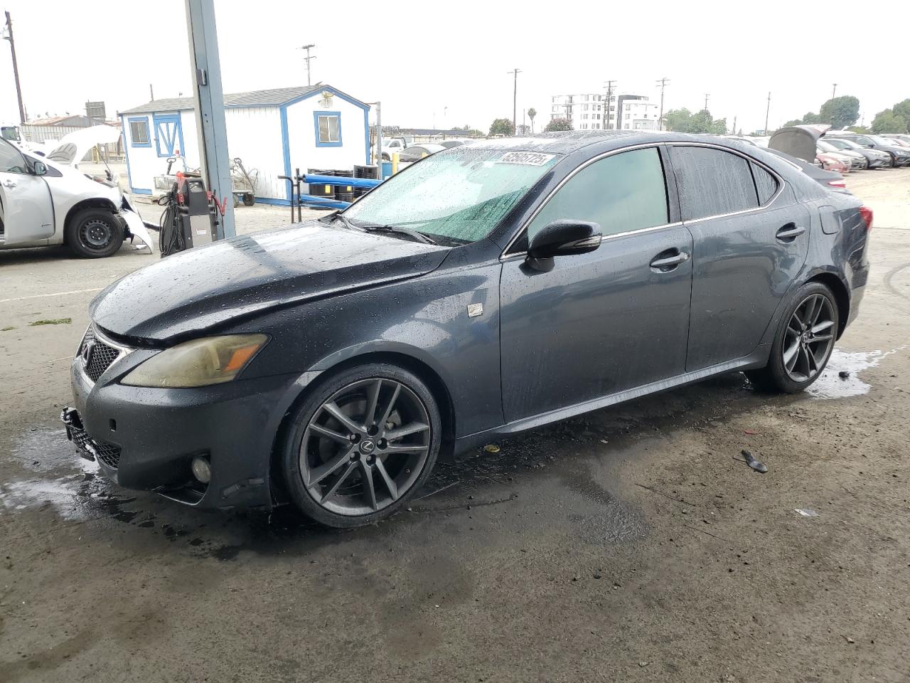 LEXUS IS 2011 JTHBF5C21B5130343