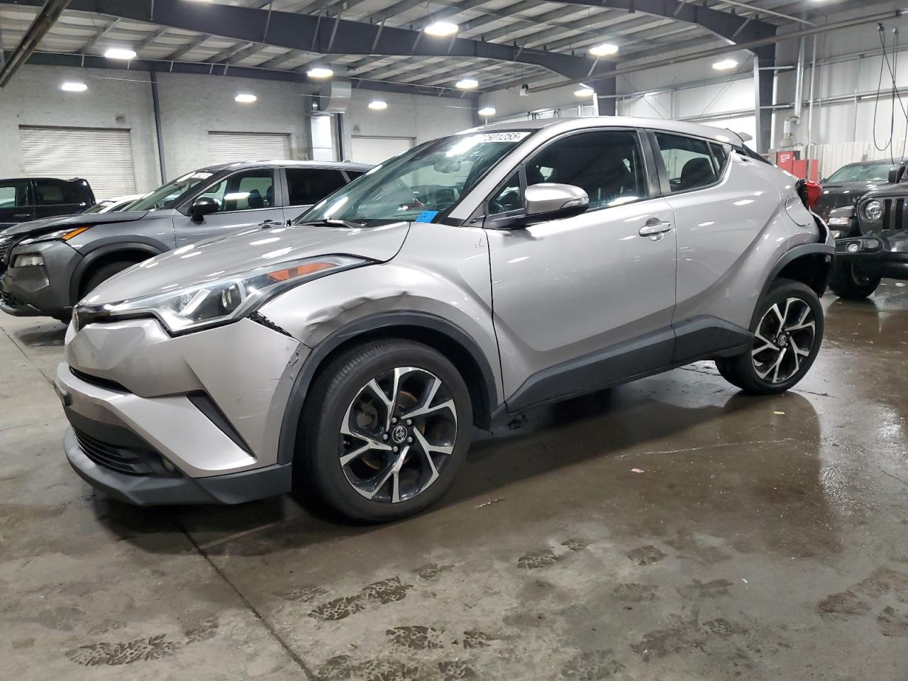 TOYOTA C-HR 2018 NMTKHMBX3JR039617