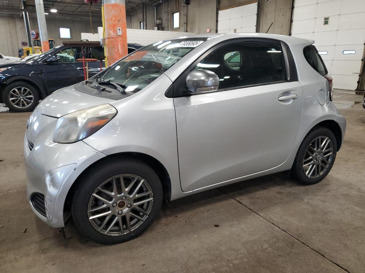TOYOTA SCION 2012 JTNJJXB05CJ011304