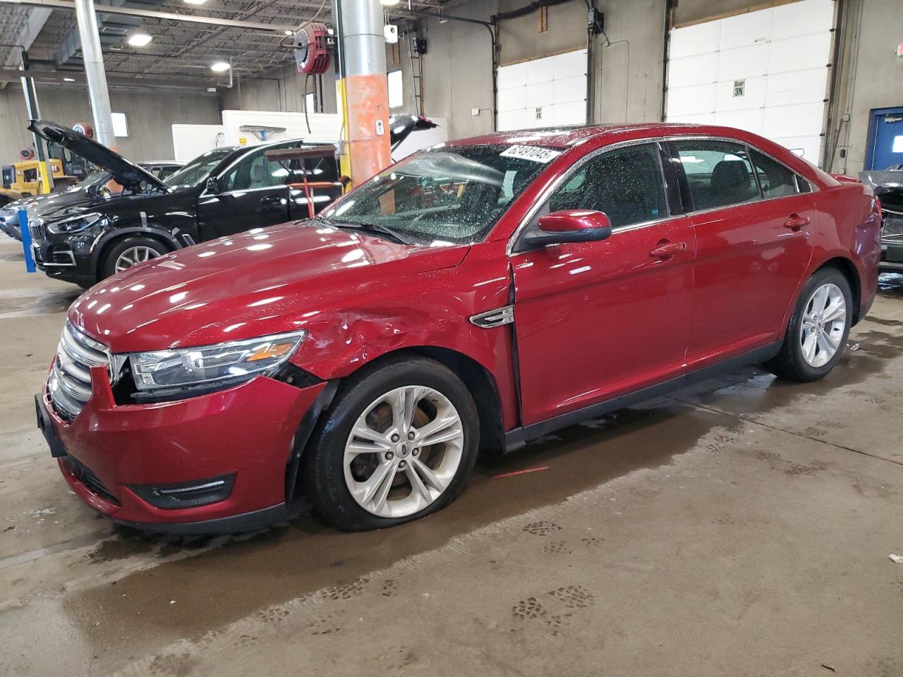 FORD TAURUS 2016 1FAHP2E81GG125802