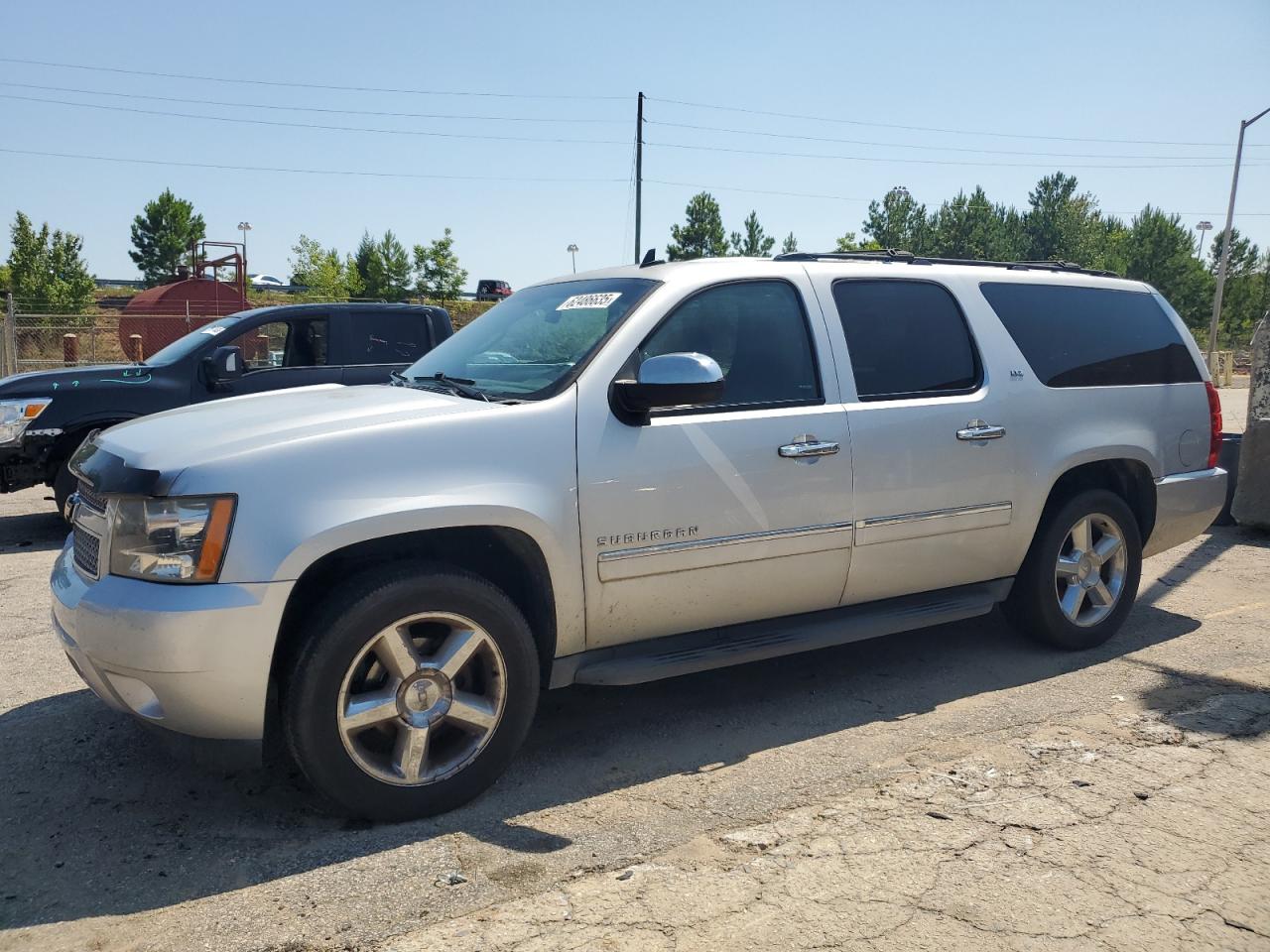 CHEVROLET SUBURBAN 2013 1GNSCKE0XDR165776