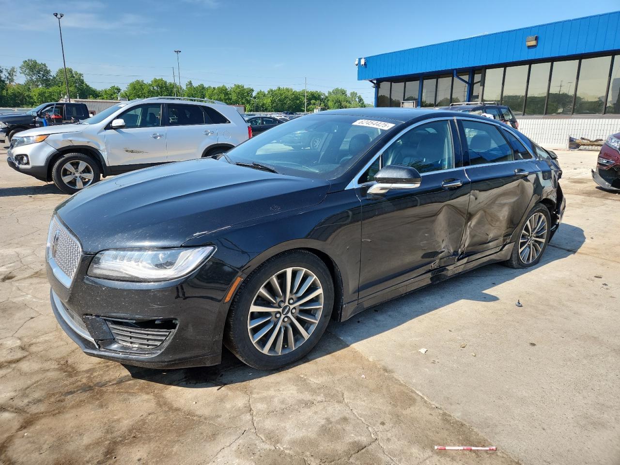 LINCOLN MKZ 2018 3LN6L5D9XJR601615