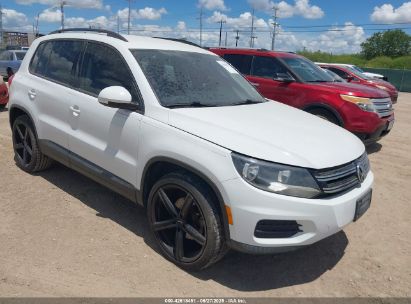 VOLKSWAGEN TIGUAN 2015 WVGAV7AX6FW529397